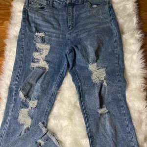 Mom distressed Jeans